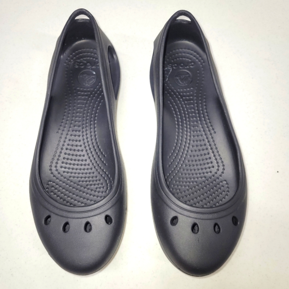 🆕️ Crocs black ballerina flats size 8